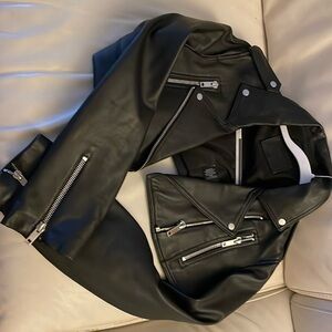 Cropped black leather Jacket